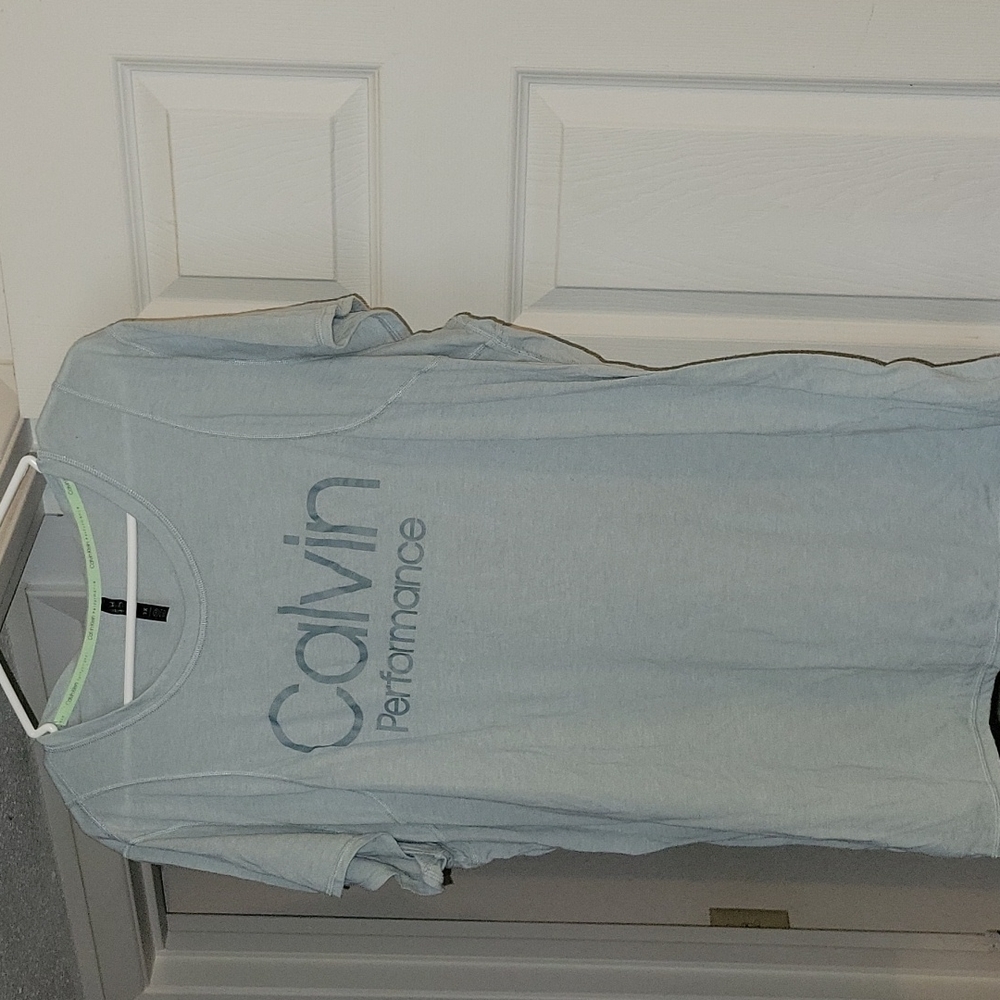 Woman Calvin Klein shirt